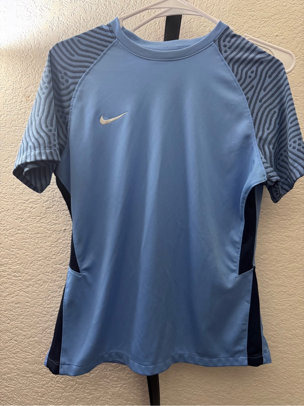Nike Light Blue Athletic Tee with Patterned Sleeves